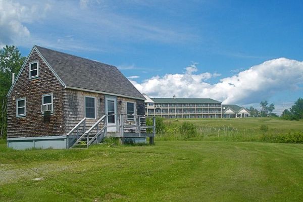 Fireside Inn and Suites-Belfast